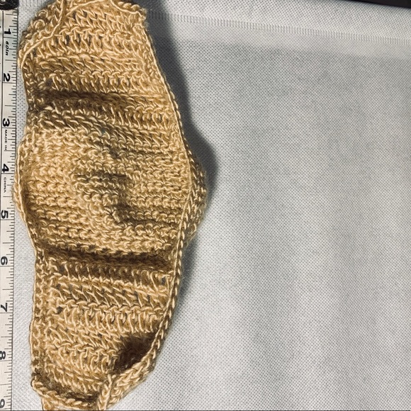 🆕Handmade/Homemade Tan/Cream Crotchet Face Mask - Picture 15 of 16